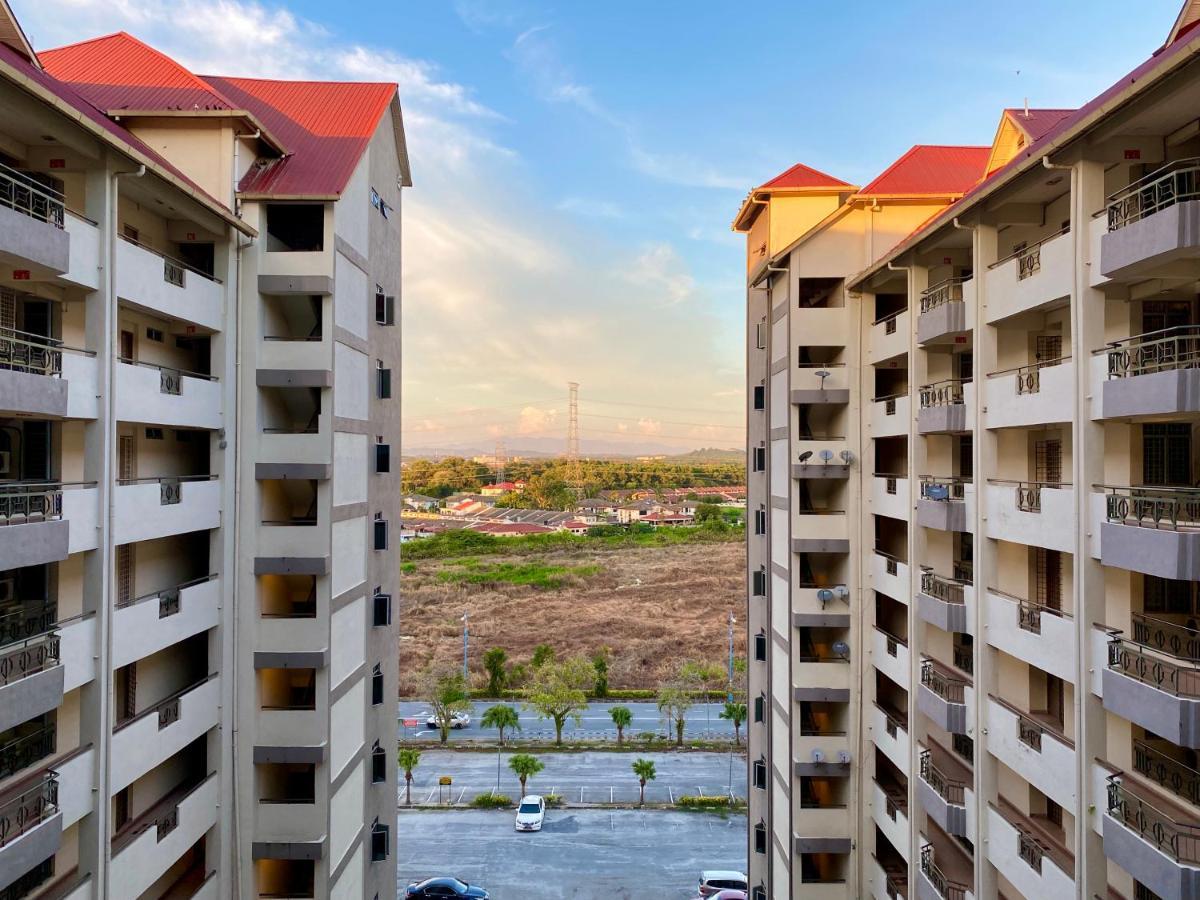 Maison Seaview Suites Port Dickson Exteriör bild