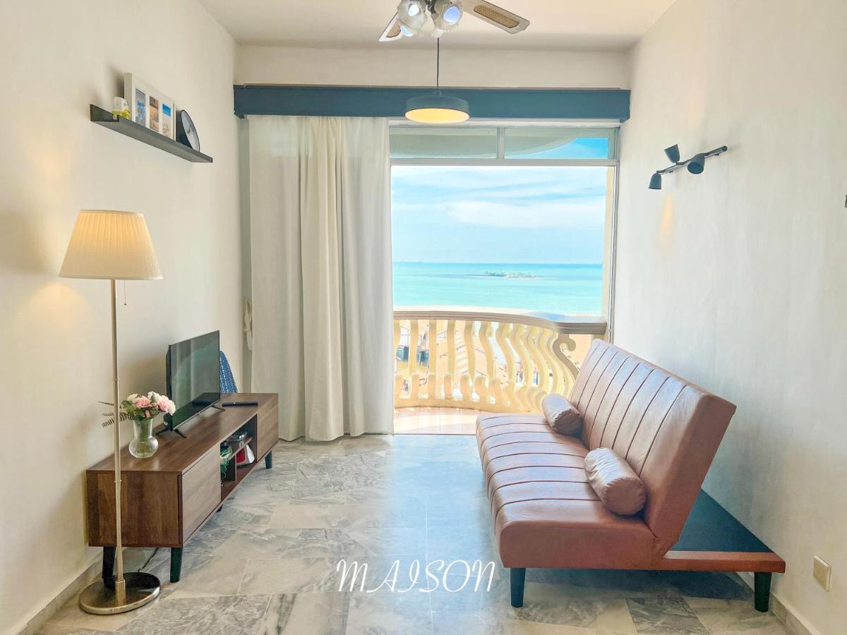 Maison Seaview Suites Port Dickson Exteriör bild