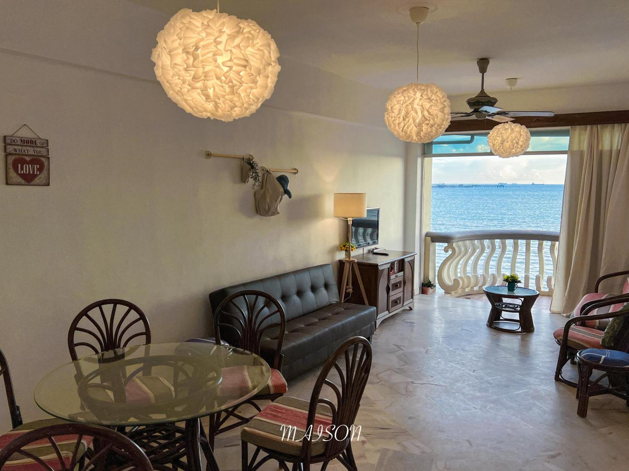 Maison Seaview Suites Port Dickson Exteriör bild