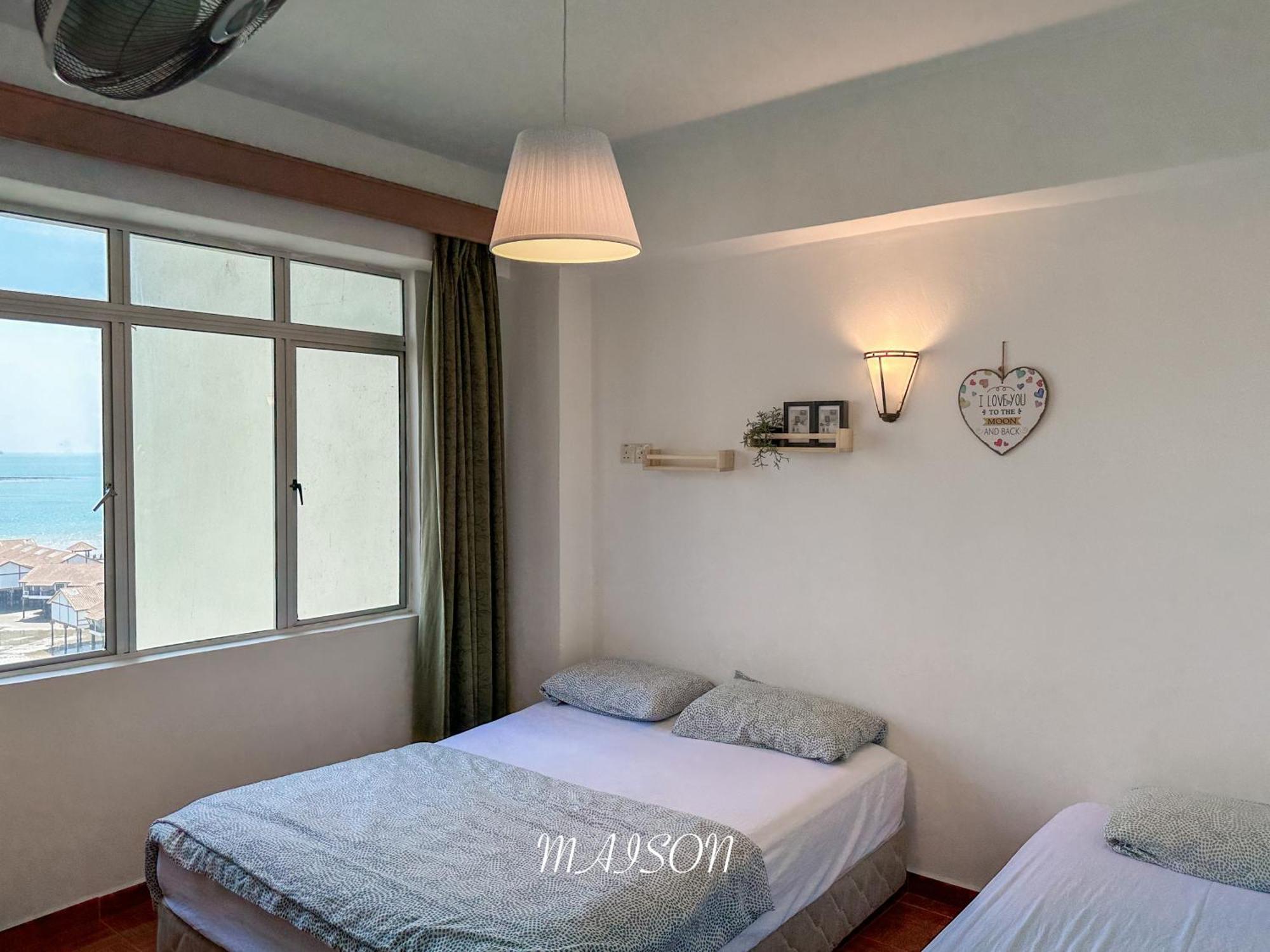 Maison Seaview Suites Port Dickson Exteriör bild